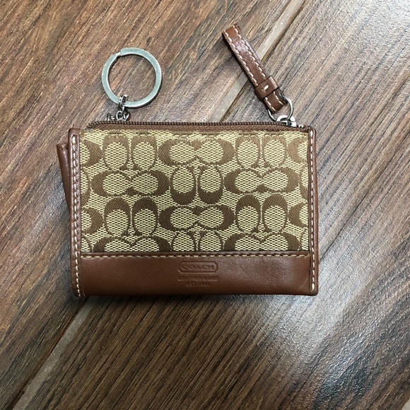 Coach card holder - Picture 2 of 2